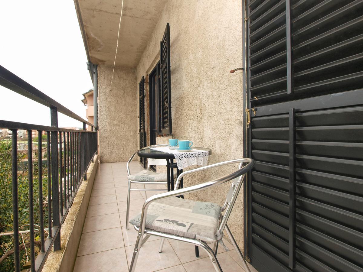 Apartment Dean 1595 Fažana Exterior foto